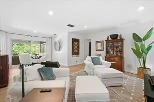 10502 Sago Rd, Tampa, FL 33618 - Photo 21