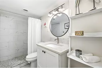 10355 Paradise Boulevard #412, Saint Petersburg, FL 33706 - Photo 19