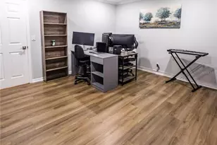 898 Corvette Dr, Largo, FL 33771 - Photo 29