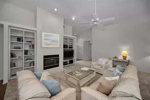 900 Lucas Ln, Oldsmar, FL 34677 - Photo 3