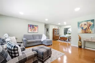 1520 Kenmore Ct, Palm Harbor, FL 34684 - Photo 5