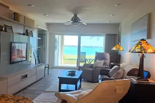 6295 Bahia Del Mar Cir, Saint Petersburg, FL 33715 - Photo 11