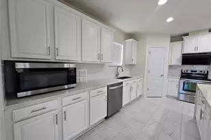7855 Tuscany Woods Dr, Tampa, FL 33647 - Photo 15