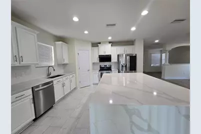 7855 Tuscany Woods Drive, Tampa, FL 33647 - Photo 13