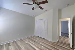 7855 Tuscany Woods Dr, Tampa, FL 33647 - Photo 39