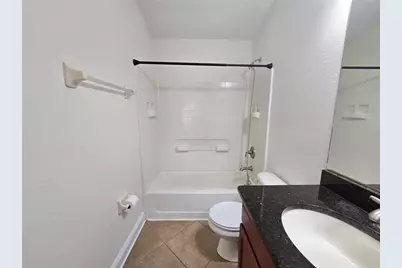 7855 Tuscany Woods Drive, Tampa, FL 33647 - Photo 31