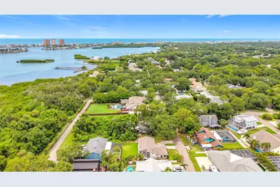 12756 Poinsettia Avenue, Seminole, FL 33776 - Photo 39