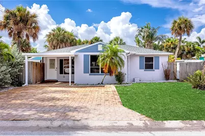504 79th Avenue, Saint Petersburg, FL 33706 - Photo 1