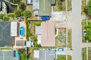 1056 Tamarac Dr, Holiday, FL 34690 - Photo 41