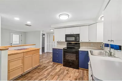 1056 Tamarac Drive, Holiday, FL 34690 - Photo 13