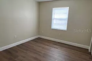9004 Tudor Dr, Tampa, FL 33615 - Photo 11