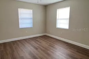 9004 Tudor Dr, Tampa, FL 33615 - Photo 9