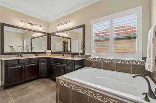 1804 Bella Casa Ct, Tampa, FL 33618 - Photo 57