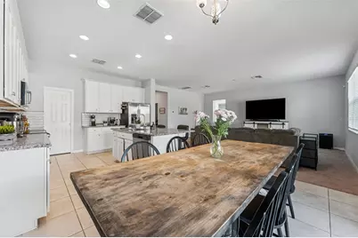 3047 Adams Cross Drive, Zephyrhills, FL 33540 - Photo 13