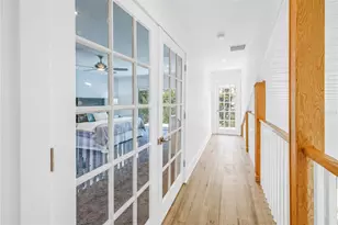 935 42nd Ave N, Saint Petersburg, FL 33703 - Photo 29