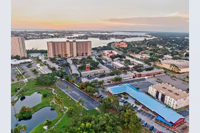 1190 Rue Des Chateaux #1A, Saint Petersburg, FL 33707 - Photo 23
