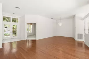 3951 Brightside Ln, Palm Harbor, FL 34685 - Photo 7