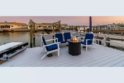 392 Boca Ciega Point Boulevard N, Saint Petersburg, FL 33708 - Photo 1