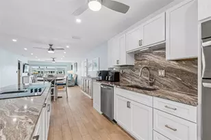 392 Boca Ciega Point Blvd N, Saint Petersburg, FL 33708 - Photo 9