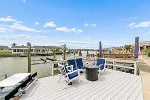 392 Boca Ciega Point Blvd N, Saint Petersburg, FL 33708 - Photo 33