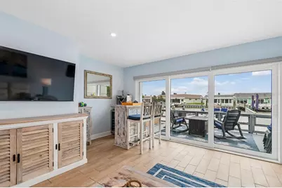 392 Boca Ciega Point Boulevard N, Saint Petersburg, FL 33708 - Photo 17