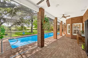 807 Centerbrook Dr, Brandon, FL 33511 - Photo 71