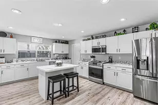 2855 Blackwater Oaks Dr, Mulberry, FL 33860 - Photo 9