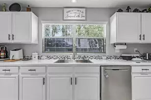 2855 Blackwater Oaks Dr, Mulberry, FL 33860 - Photo 11