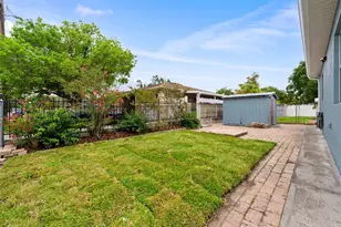 3411 W North B St, Tampa, FL 33609 - Photo 23