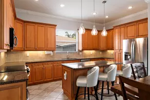 3411 W North B St, Tampa, FL 33609 - Photo 9