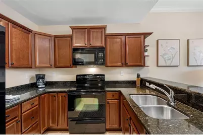 13941 Clubhouse Dr Drive #204, Tampa, FL 33618 - Photo 21