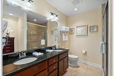13941 Clubhouse Dr Drive #204, Tampa, FL 33618 - Photo 5