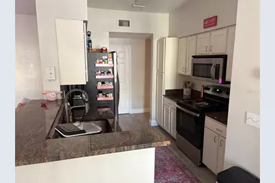 [Address not provided], Tampa, FL 33605 - Photo 5