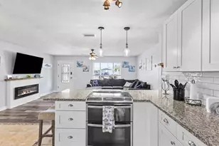 11916 85th Terrace, Seminole, FL 33772 - Photo 9