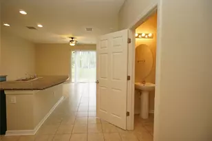 6938 Towne Lake Rd, Riverview, FL 33578 - Photo 5