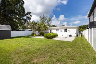 5931 Mangrove St N, Saint Petersburg, FL 33703 - Photo 21