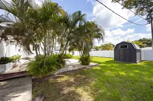 5931 Mangrove St N, Saint Petersburg, FL 33703 - Photo 21