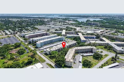 5705 80th Street N #309, Saint Petersburg, FL 33709 - Photo 17