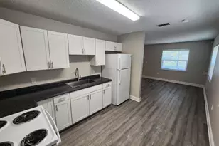1209 62nd Ave E, Bradenton, FL 34203 - Photo 5