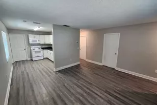 1209 62nd Ave E, Bradenton, FL 34203 - Photo 7