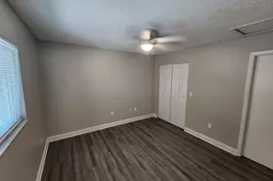 1209 62nd Ave E, Bradenton, FL 34203 - Photo 11