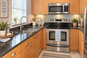 5245 Amulet Dr, New Port Richey, FL 34652 - Photo 5