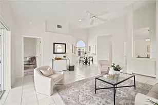 4730 Raintree St Cir E, Bradenton, FL 34203 - Photo 3