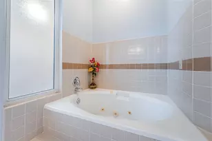 8419 125th Pl, Largo, FL 33773 - Photo 23