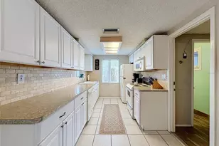 2228 Society Dr, Holiday, FL 34691 - Photo 9