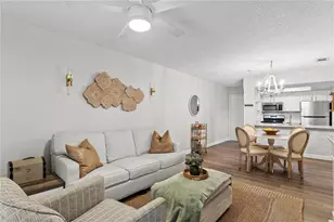 4506 S Oak Dr, Tampa, FL 33611 - Photo 7