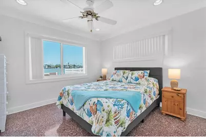 16102 4th Street E, Redington Beach, FL 33708 - Photo 39