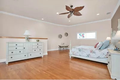 16102 4th Street E, Redington Beach, FL 33708 - Photo 19