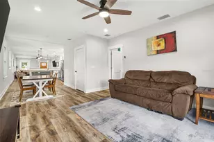 2910 N Ola Ave, Tampa, FL 33602 - Photo 15