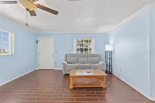 6643 Kelsey Ln, New Port Richey, FL 34653 - Photo 3
